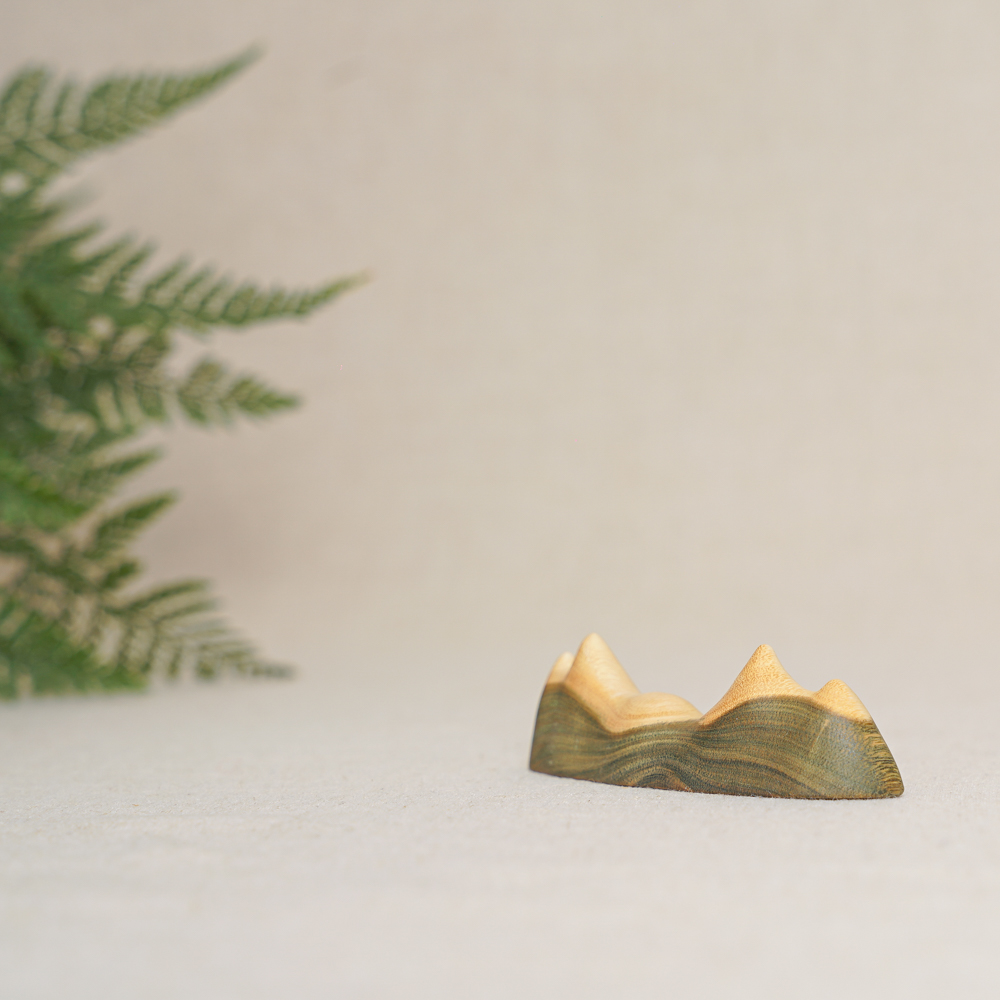 小山-綠檀